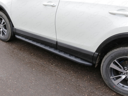 Toyota RAV4 2015 Пороги алюминиевые с пластиковой накладкой (карбон черные) 1720 мм